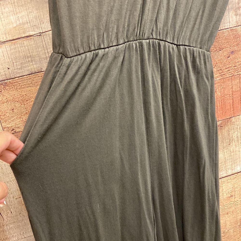 H&M Basics Olive Green Jumpsuit - Picture 2 of 4